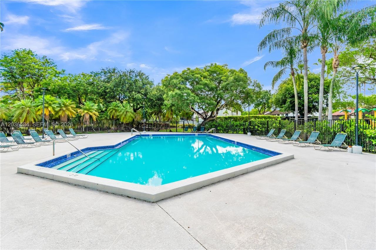 13340 SW 88th Ter, Unit D, Miami, FL 33186 Photo