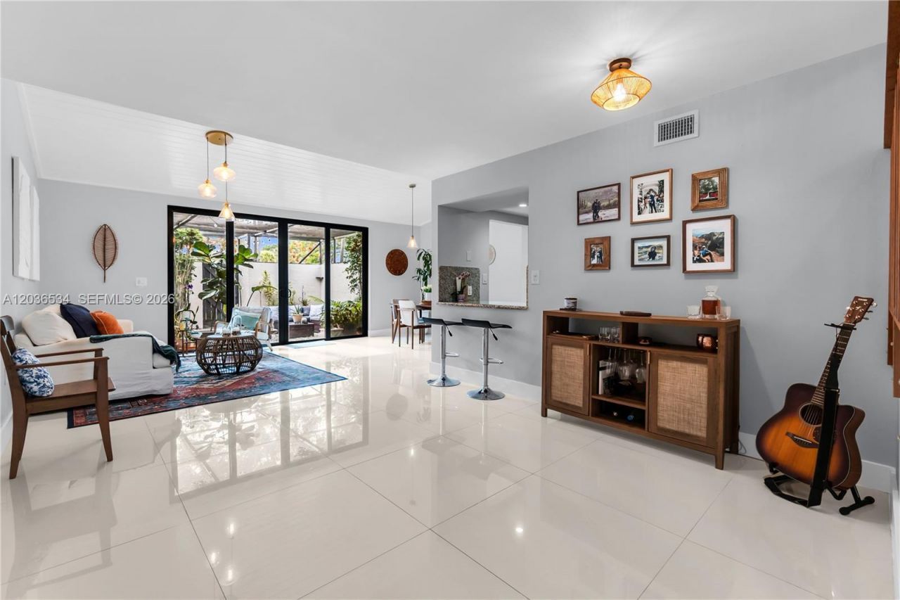 13340 SW 88th Ter, Unit D, Miami, FL 33186 Photo