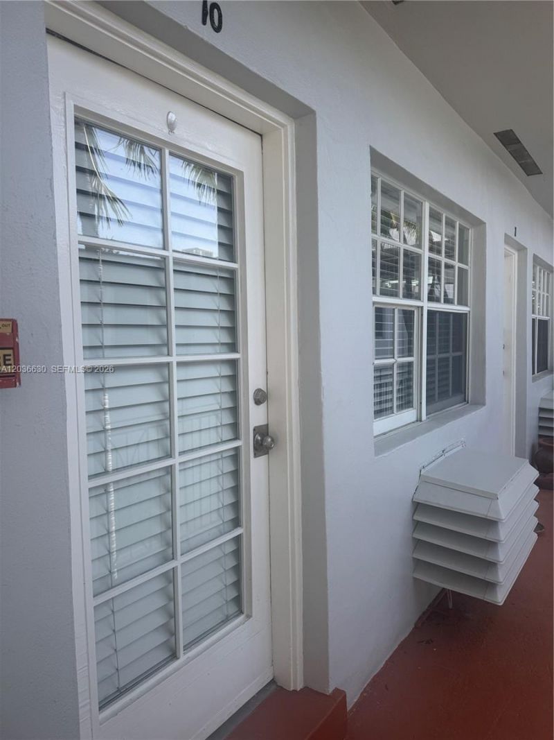 1611 West Ave, Unit 10, Miami Beach, FL 33139 Photo
