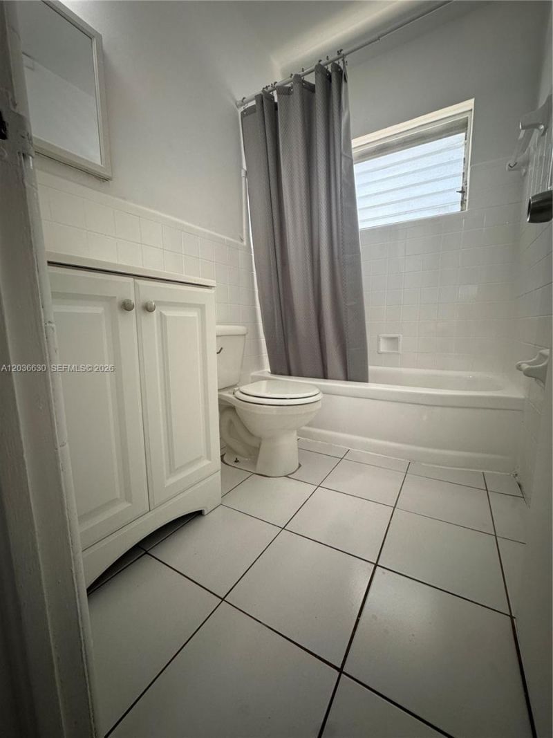 1611 West Ave, Unit 10, Miami Beach, FL 33139 Photo