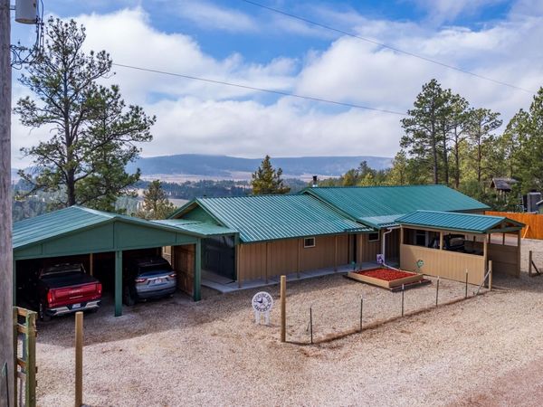27339 Darlene Court, Hot Springs, SD 57747