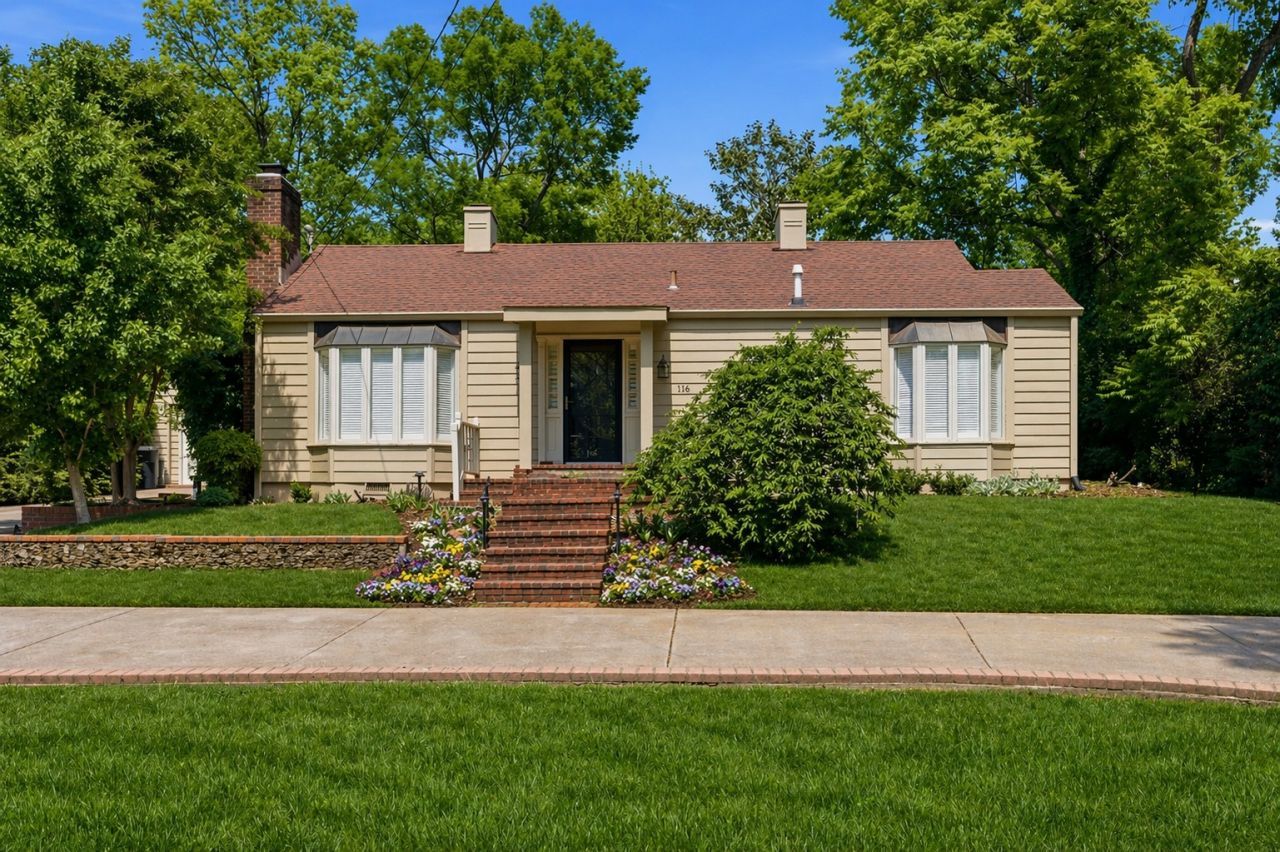116 Bellevue Dr S, Nashville, TN 37205 Main Photo