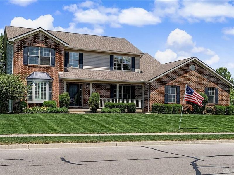 570 Brookmeade Court, Troy, OH 45373 Photo 2