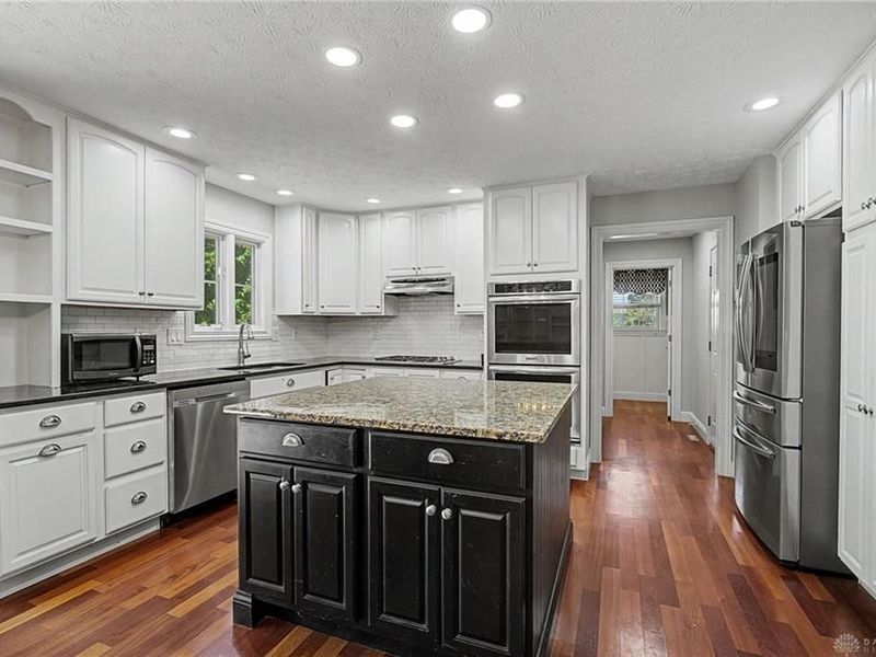 570 Brookmeade Court, Troy, OH 45373 Photo 23