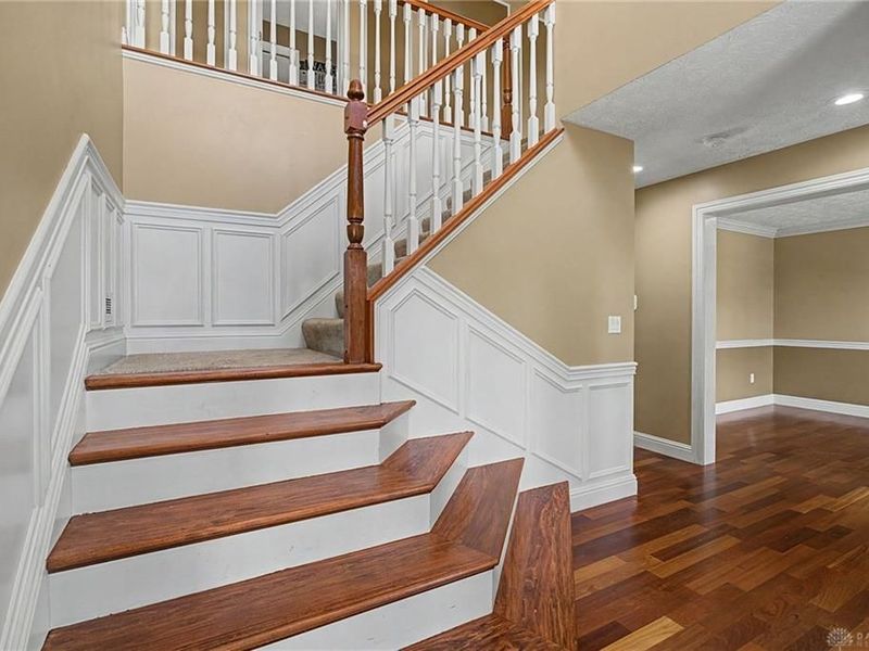 570 Brookmeade Court, Troy, OH 45373 Photo 7
