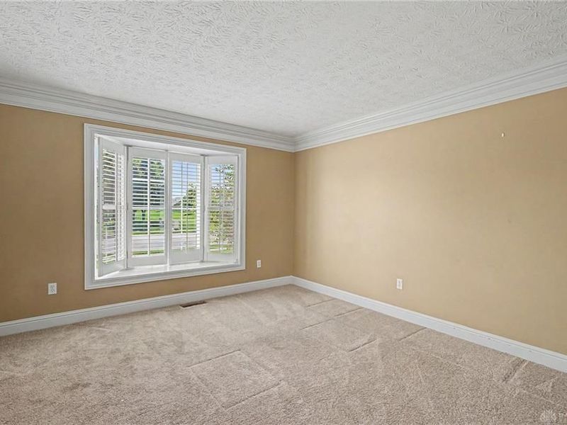 570 Brookmeade Court, Troy, OH 45373 Photo 9
