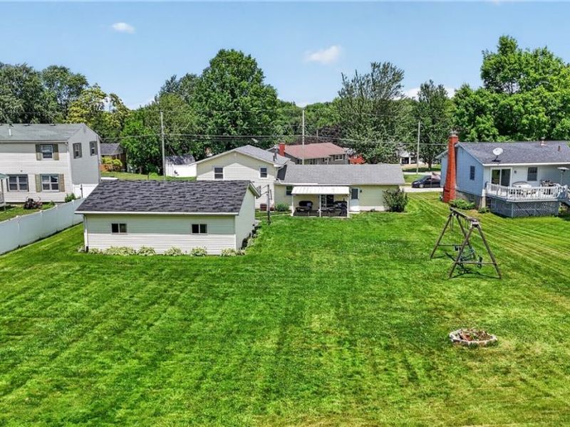 1818 Kenwood Drive, Orrville, OH 44667 Photo 2