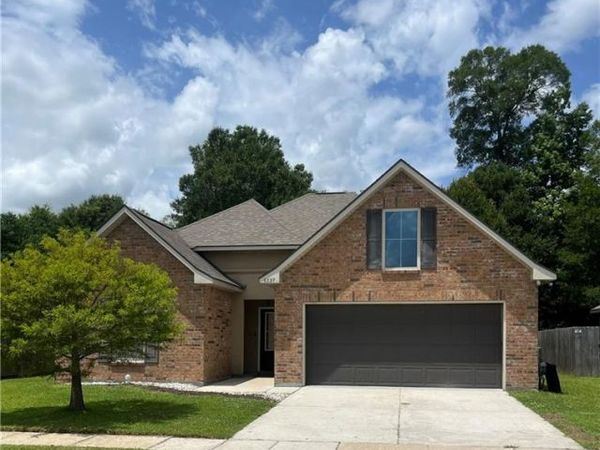 6337 HONEY LOCUST Boulevard , Zachary, LA 70791