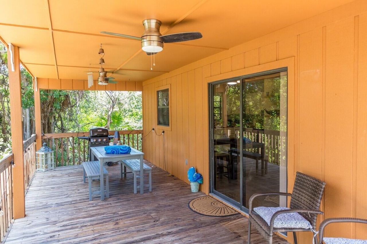 377 Guava Avenue, Marathon, FL 33050 Photo