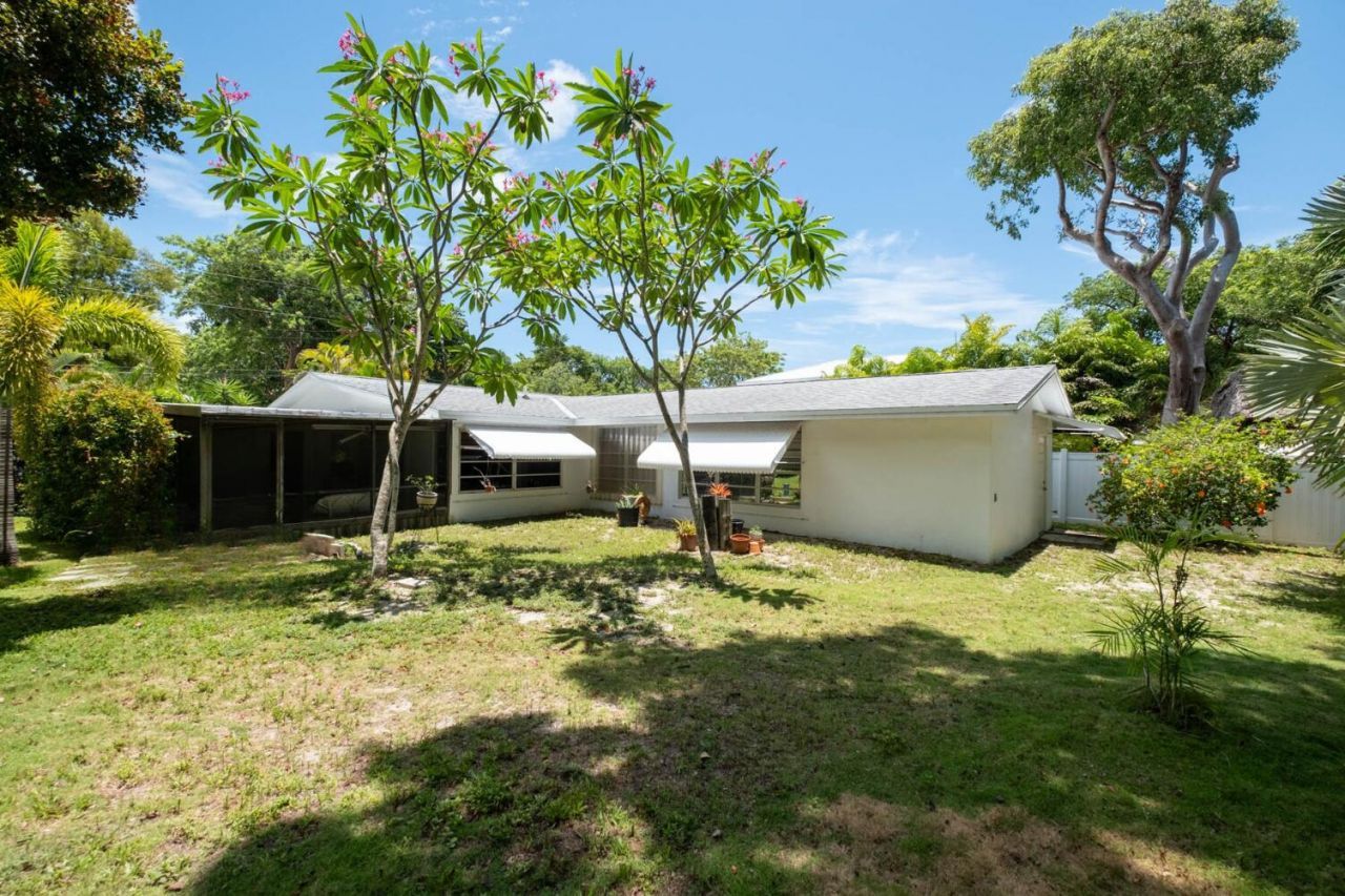 29 Bonita Avenue, Key Largo, FL 33037 Photo