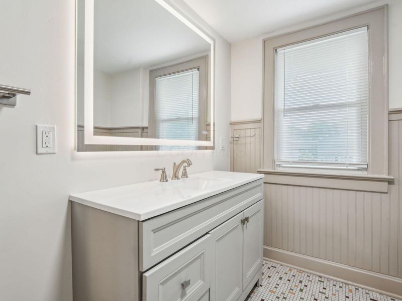 597 Nashoba Avenue , Columbus, OH 43223 Photo 30
