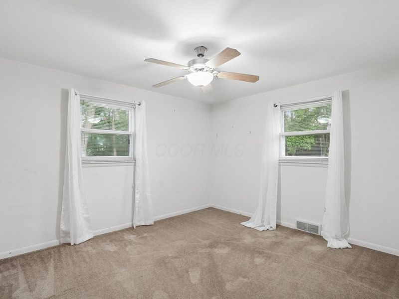 1909 N Columbus Street, Lancaster, OH 43130 Photo 14