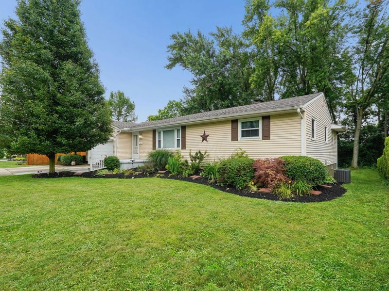 1909 N Columbus Street, Lancaster, OH 43130 Photo 3