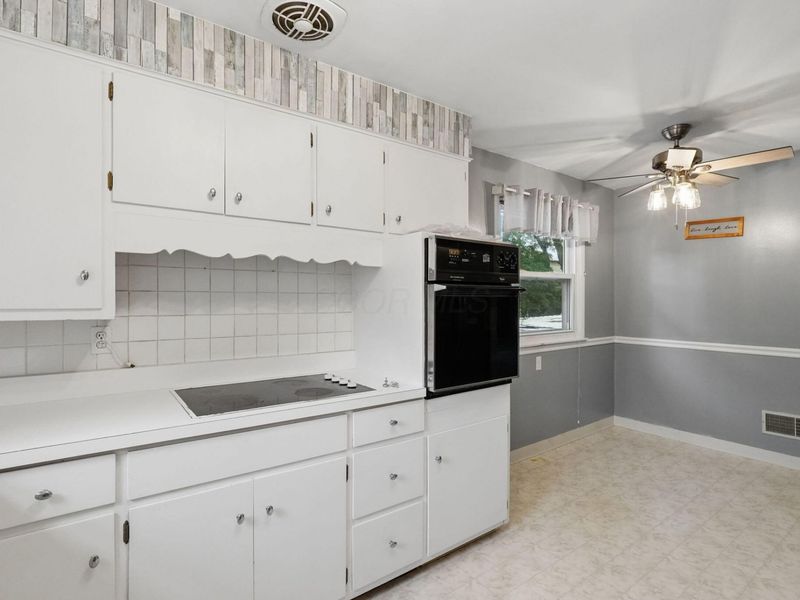 1909 N Columbus Street, Lancaster, OH 43130 Photo 9