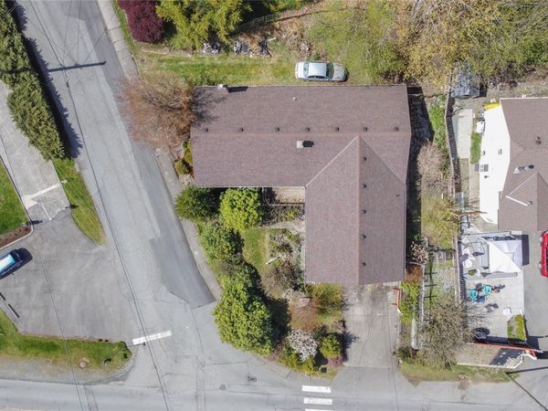139 North Shore Rd , Lake Cowichan, BC V0R 2G0