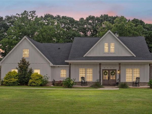 5777 Orchard Lane, Grand Bay, AL 36541