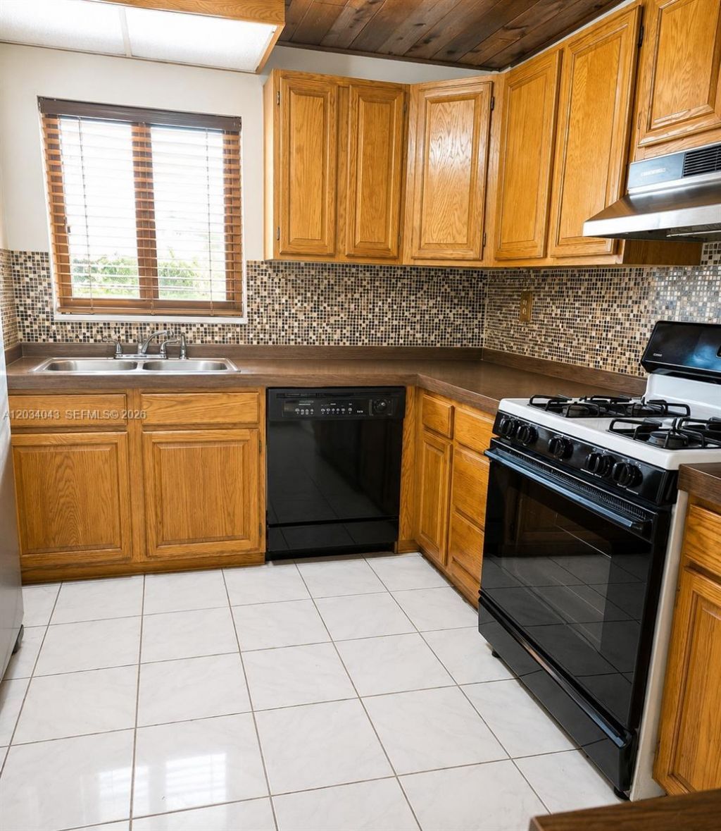 6521 SW 114th Ave , Unit -, Miami, FL 33173 Photo