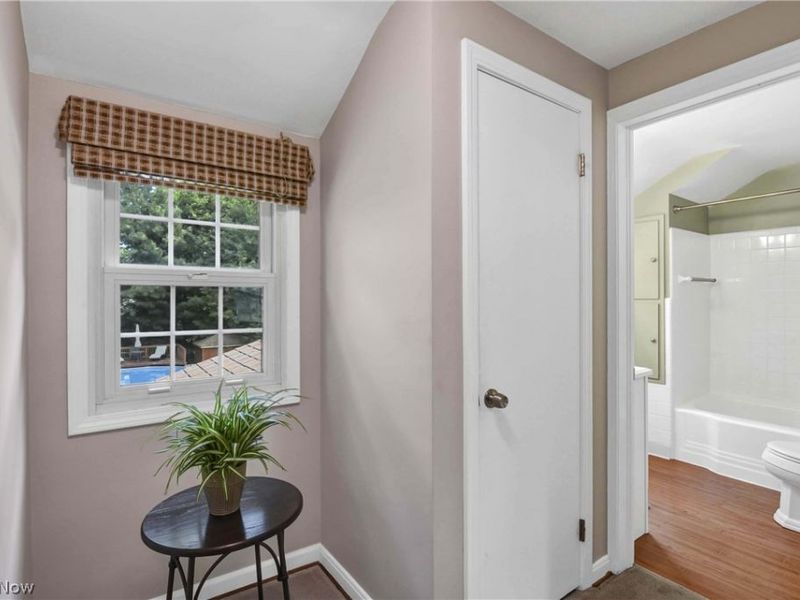 23426 Alexander Road, North Olmsted, OH 44070 Photo 21