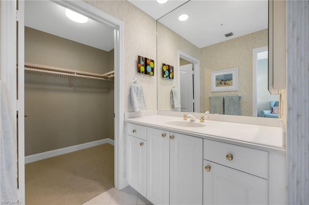 4751 Bonita Bay Blvd, Unit 1701, Bonita Springs, FL 34134 Photo