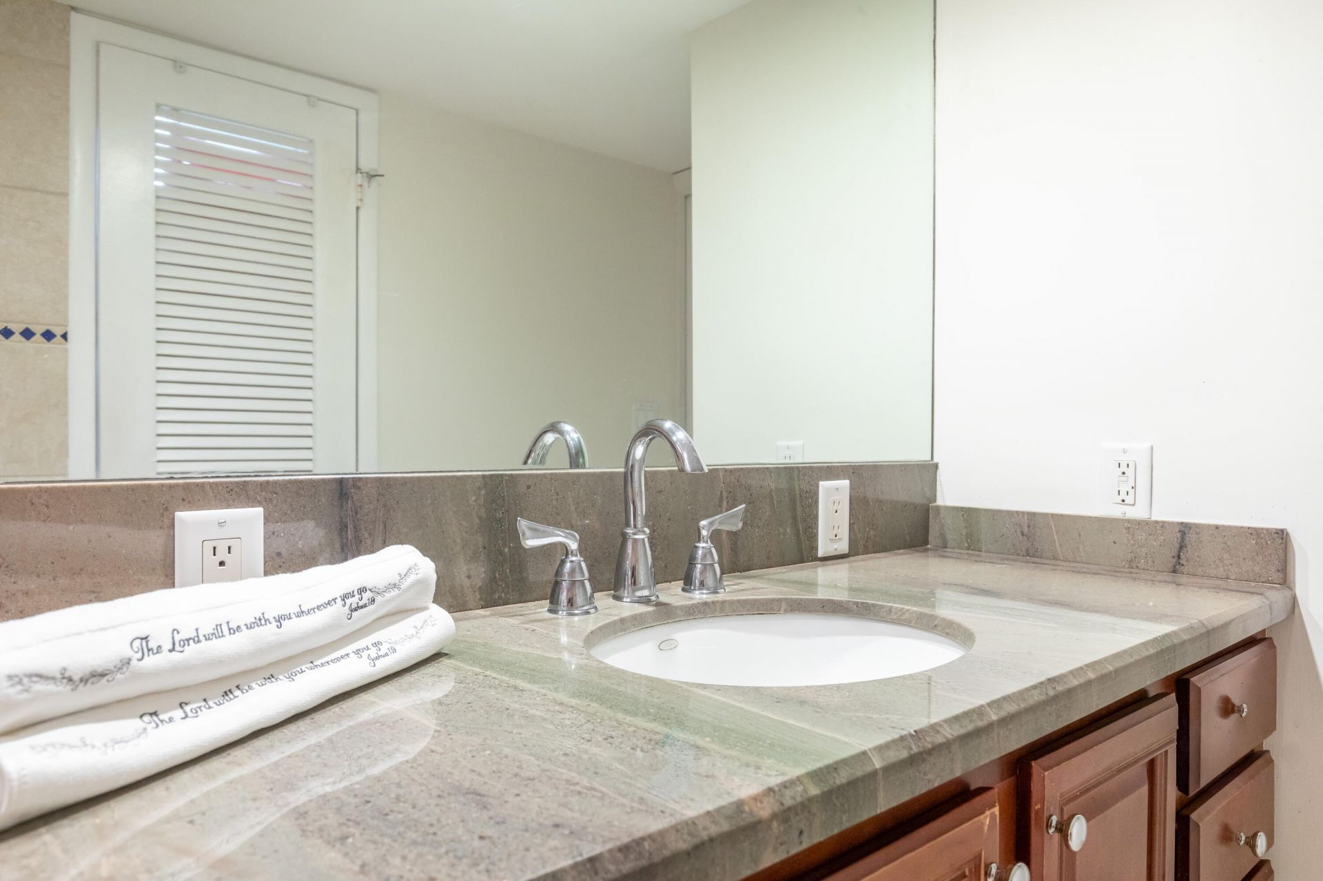405 N Ocean Boulevard, Unit 815, Pompano Beach, FL 33062 Photo