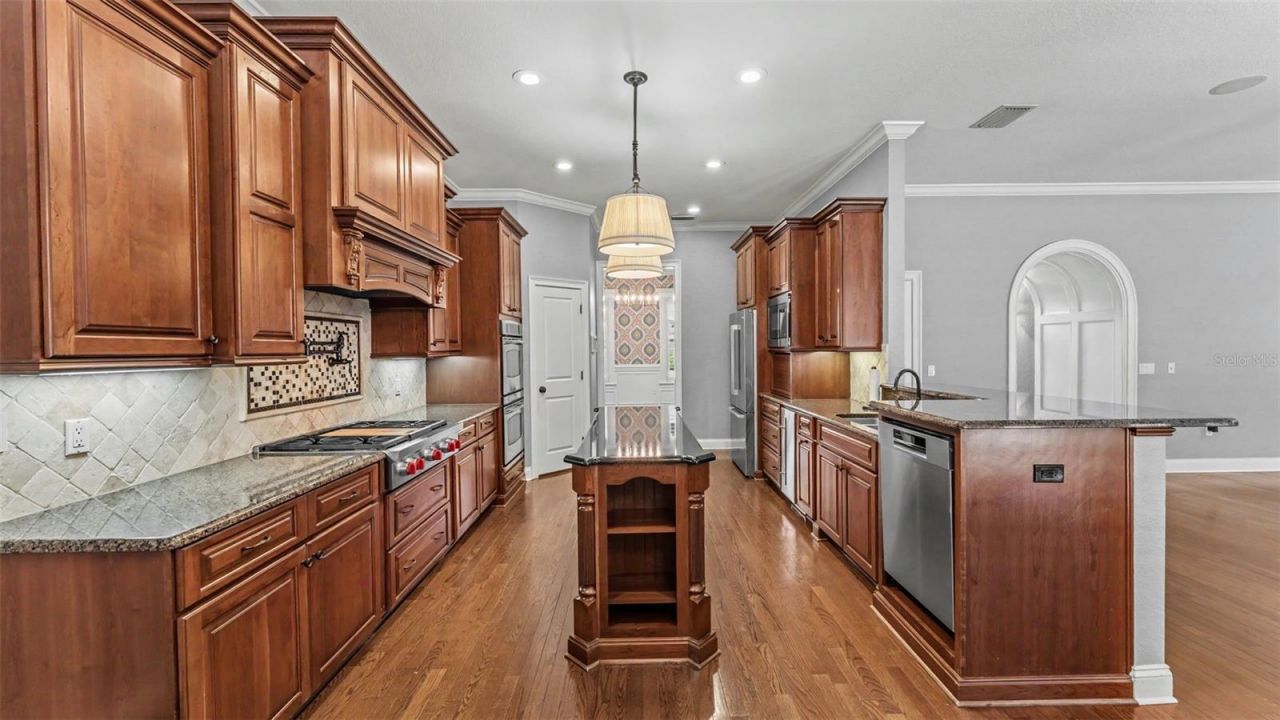 881 Ashton Oaks Circle, Lakeland, FL 33813 Photo