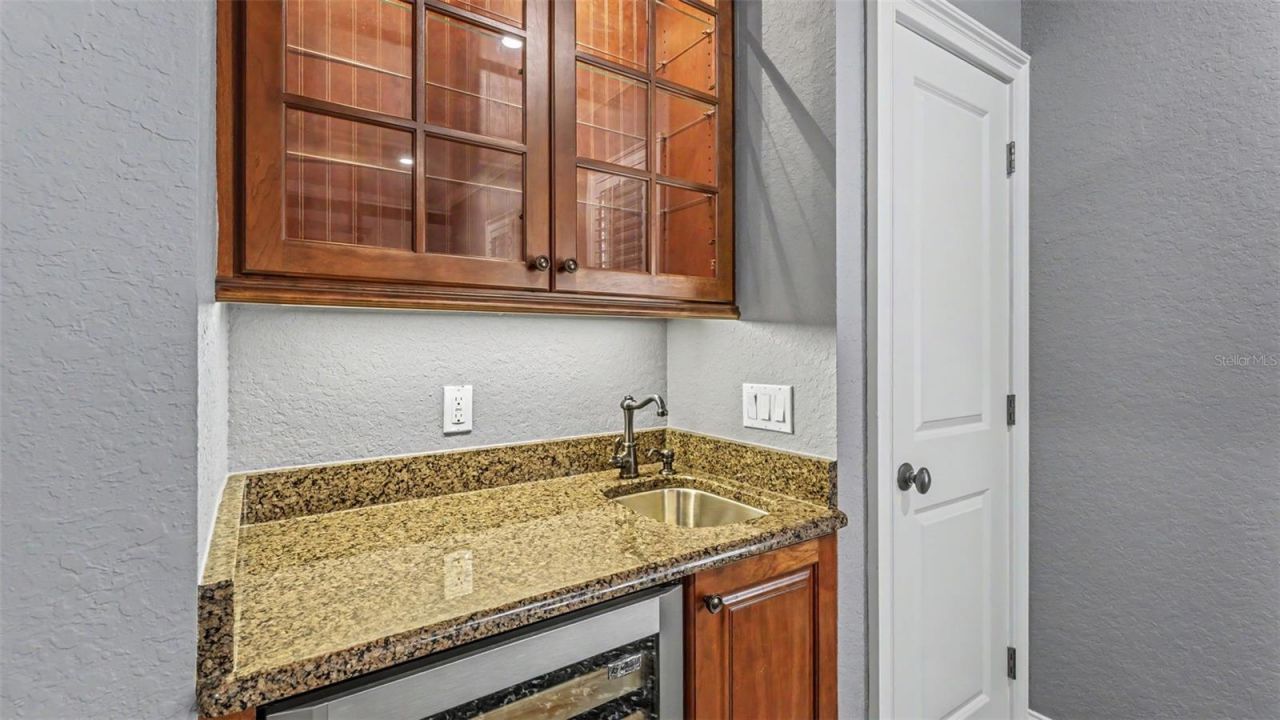 881 Ashton Oaks Circle, Lakeland, FL 33813 Photo