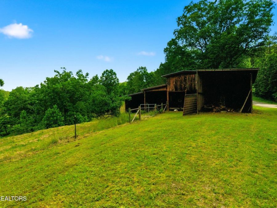 Property Image 37