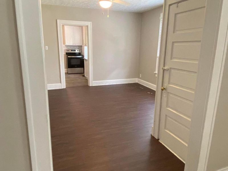 172 Clinton Heights Avenue , Columbus, OH 43202 Photo 32
