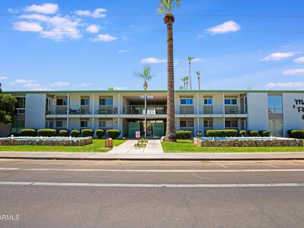 1261 E MARYLAND Avenue, Unit B, Phoenix, AZ 85014