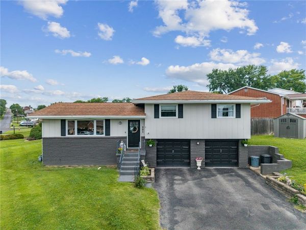 201 Church Dr , Irwin, PA 15642