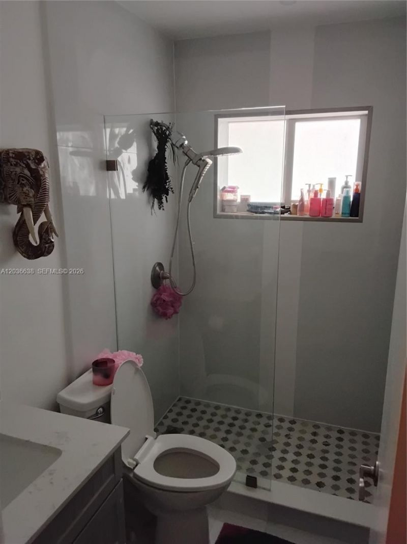 911 W Country Club Cir, Plantation, FL 33317 Photo