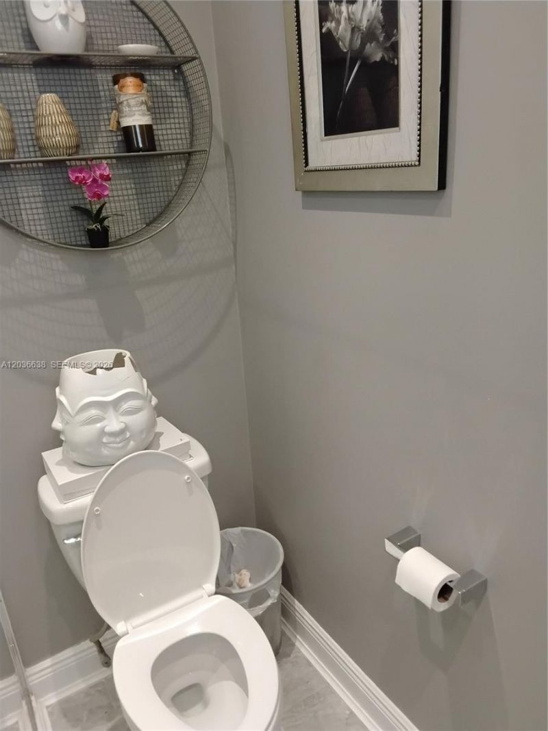 911 W Country Club Cir, Plantation, FL 33317 Photo