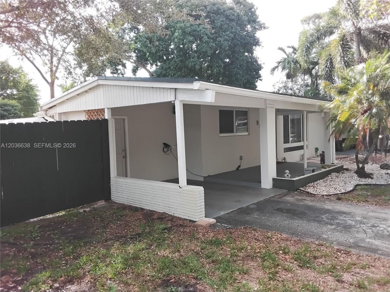 911 W Country Club Cir, Plantation, FL 33317 Photo