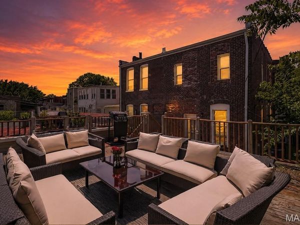 4033 Cleveland Avenue, St Louis, MO 63110