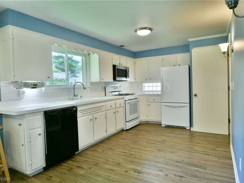 2141 North Road NE, Warren, OH 44483 Photo 17