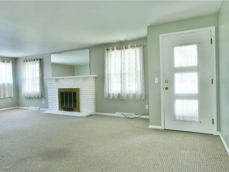 2141 North Road NE, Warren, OH 44483 Photo 9