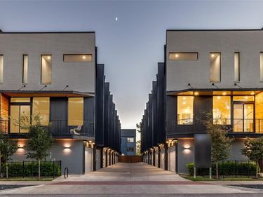 426 W 9th Street, Unit 104, Dallas, TX 75208