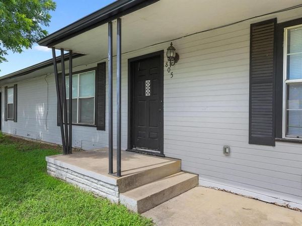 805 Mulkey Lane, Denton, TX 76209