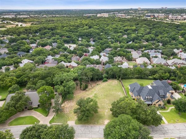 3600 Lands End Street , Fort Worth, TX 76109
