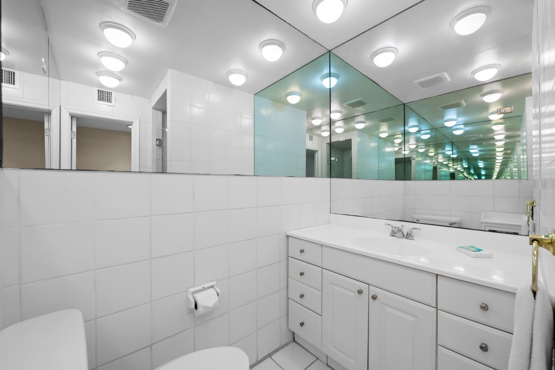 741 Bayshore Drive, Unit 16n, Fort Lauderdale, FL 33304 Photo