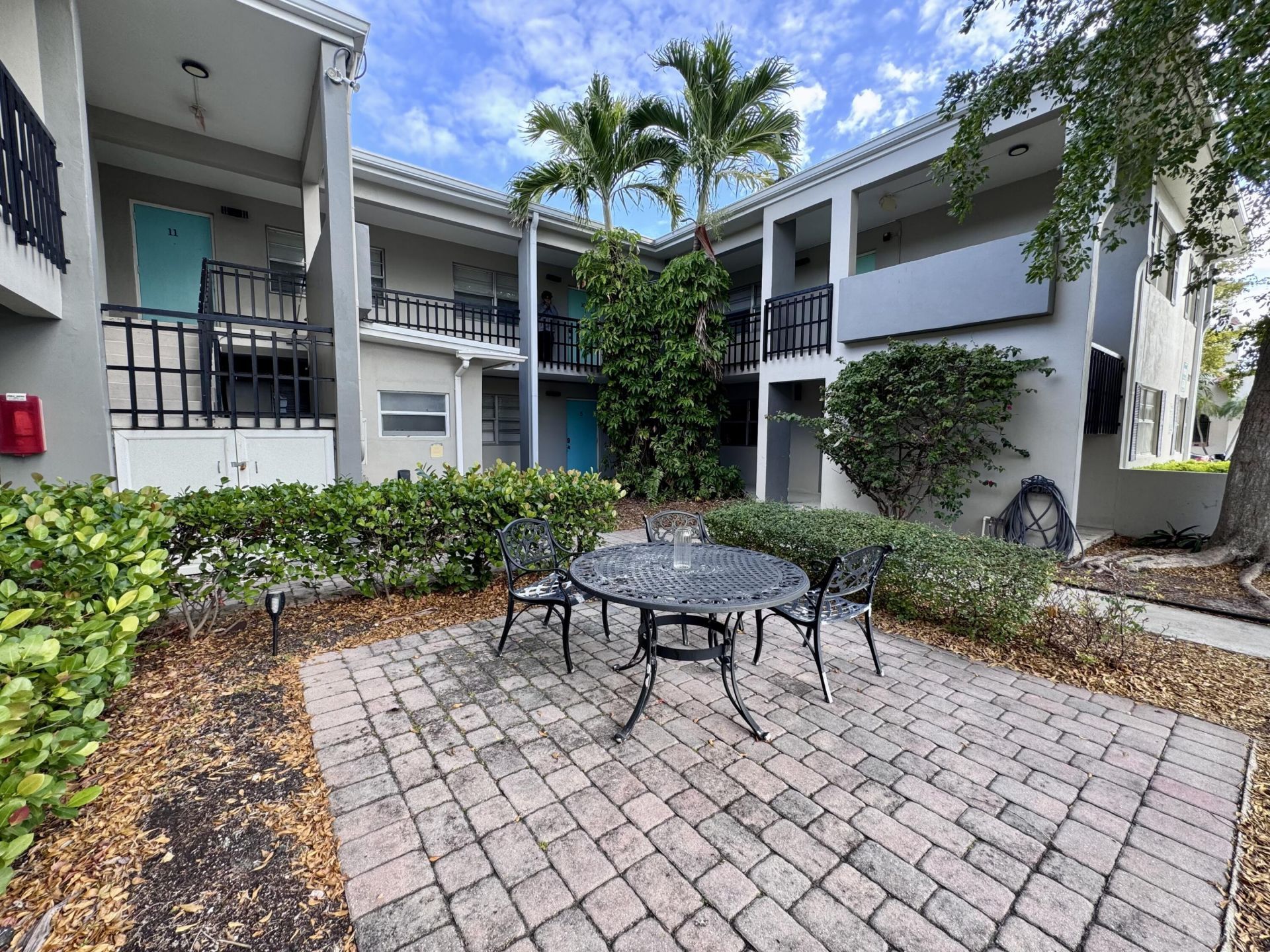202 Lucerne Avenue, Unit 12, Lake Worth Beach, FL 33460 Photo
