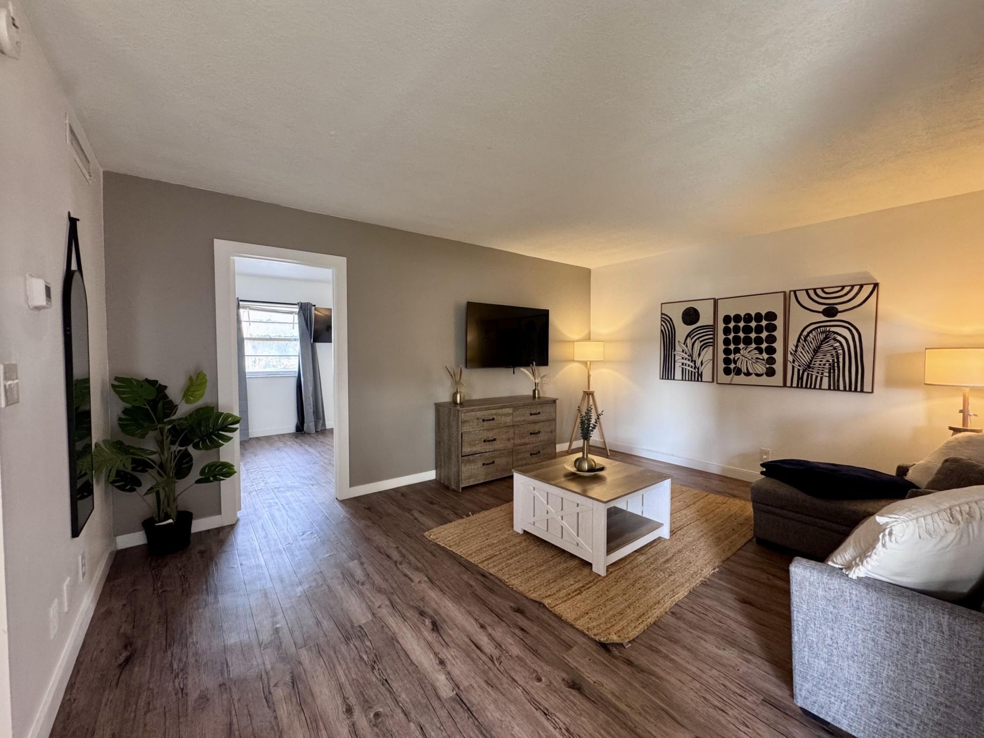 202 Lucerne Avenue, Unit 12, Lake Worth Beach, FL 33460 Photo