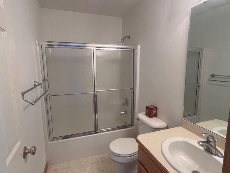 532 Heather Woods Drive, Elyria, OH 44035 Photo 27