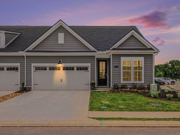 2406 Audubon Ln, Murfreesboro, TN 37128