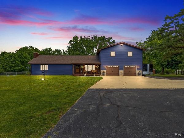 6699 E Lansing Road , Vernon Vlg, MI 48429