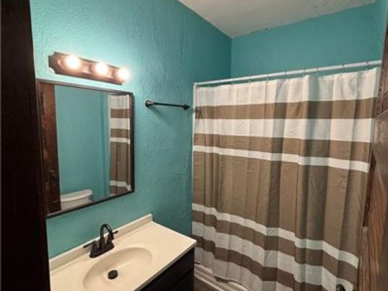2357 S Smithville Road, Dayton, OH 45420 Photo 9