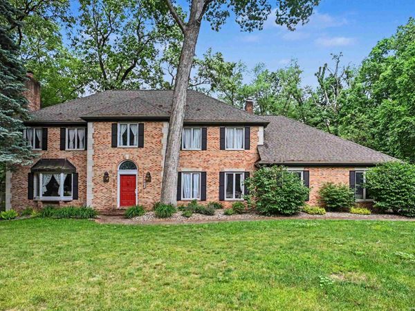 51125 Midlothian Court, Granger, IN 46530
