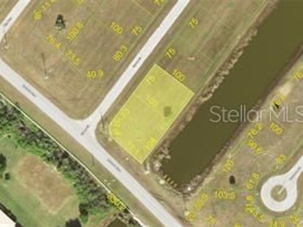 2 CLOVER COURT , PLACIDA, FL 33946
