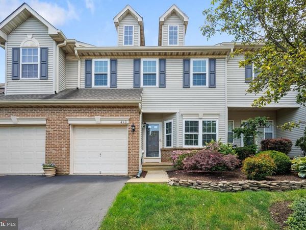 410 FAIRVIEW WAY, NEW HOPE, PA 18938