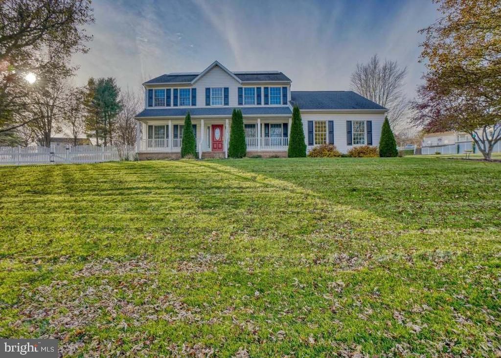 208 SUMMERS LANE, NEW FREEDOM, PA 17349